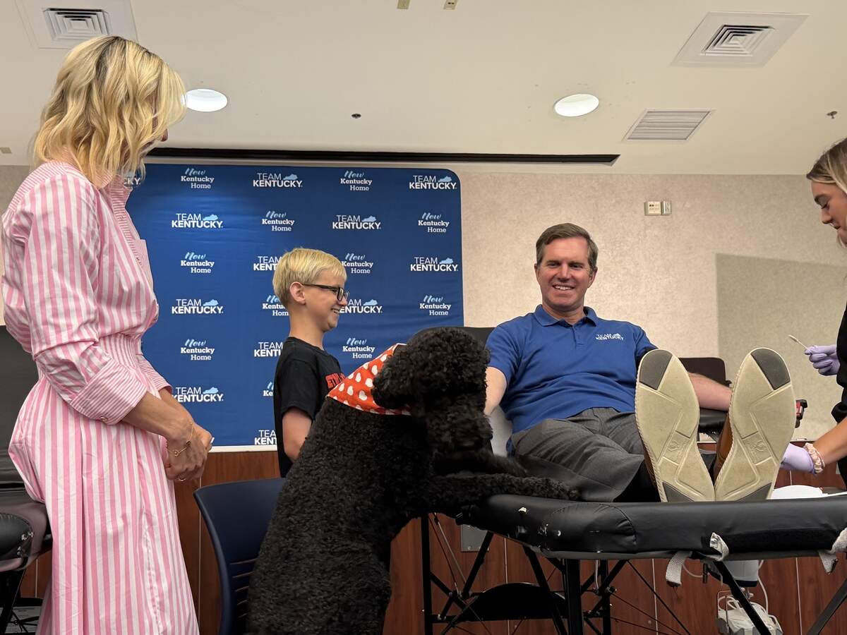 Beshear urges Kentuckians ‘roll up our sleeves and give' amid blood ...