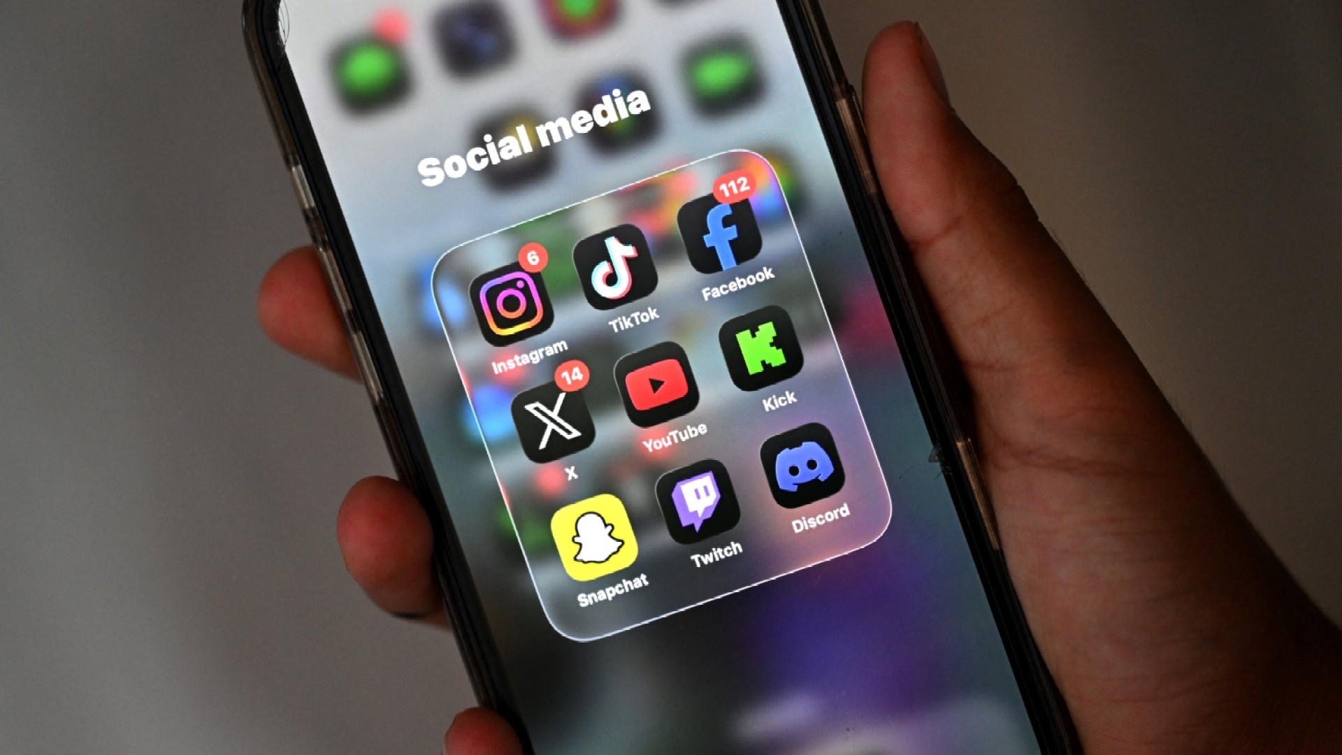 court-allows-thousands-of-social-media-addiction-lawsuits-to-move