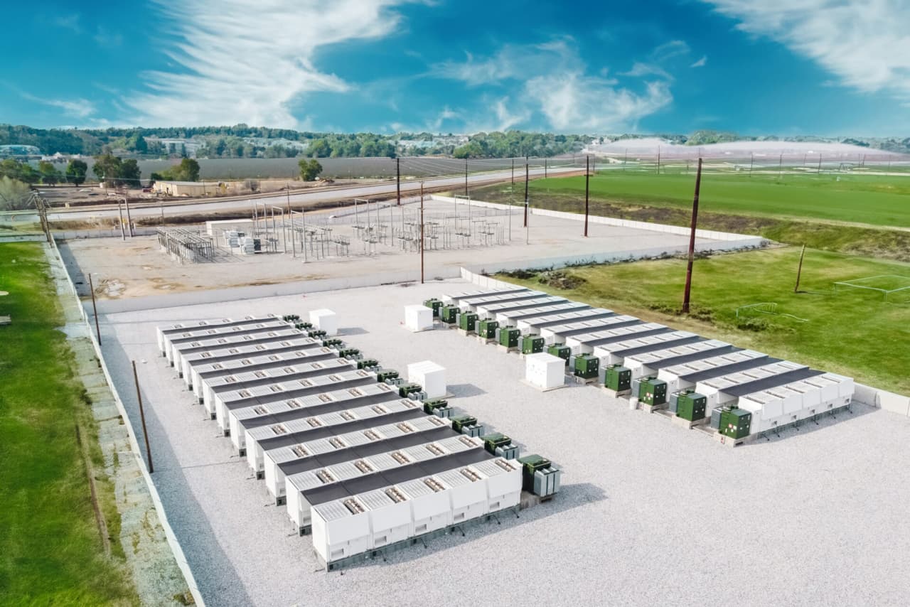 Anthropic becomes ERock's biggest customer after the power company's rough IPO
