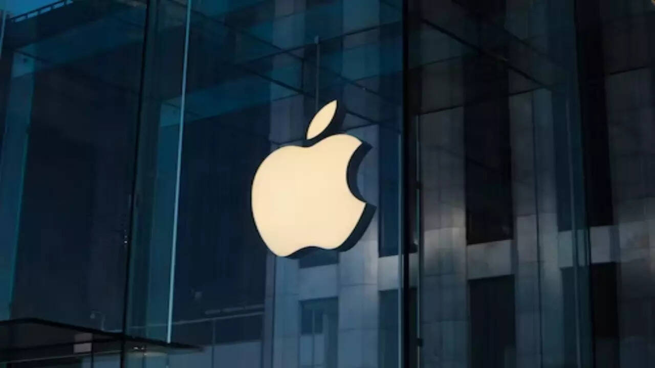 Apple faces lawsuit over iCloud Private Relay security flaw: All you ...