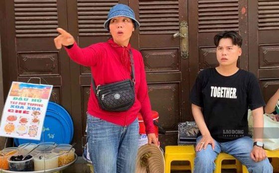 Chị Én bán chè ở Hội An nói 5 thứ tiếng, điển hình của ngoại ngữ thực chiến