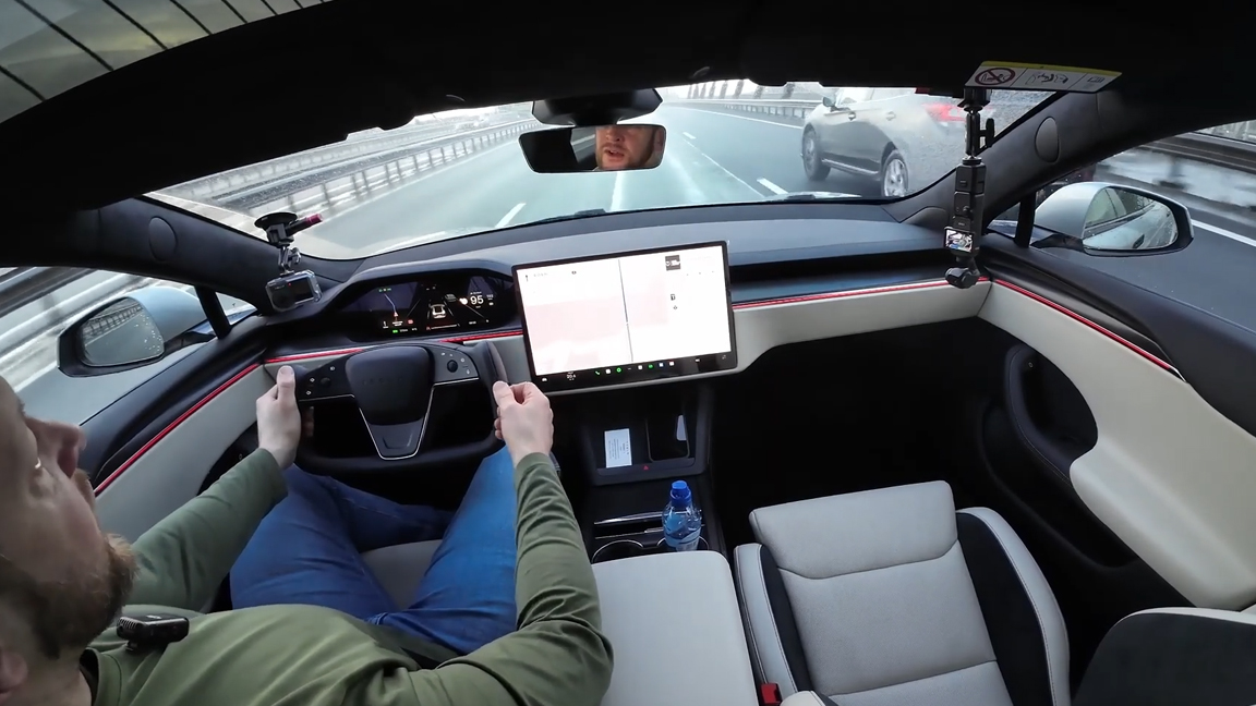 Tesla Model S Plaid blends brutal speed and easy cruising