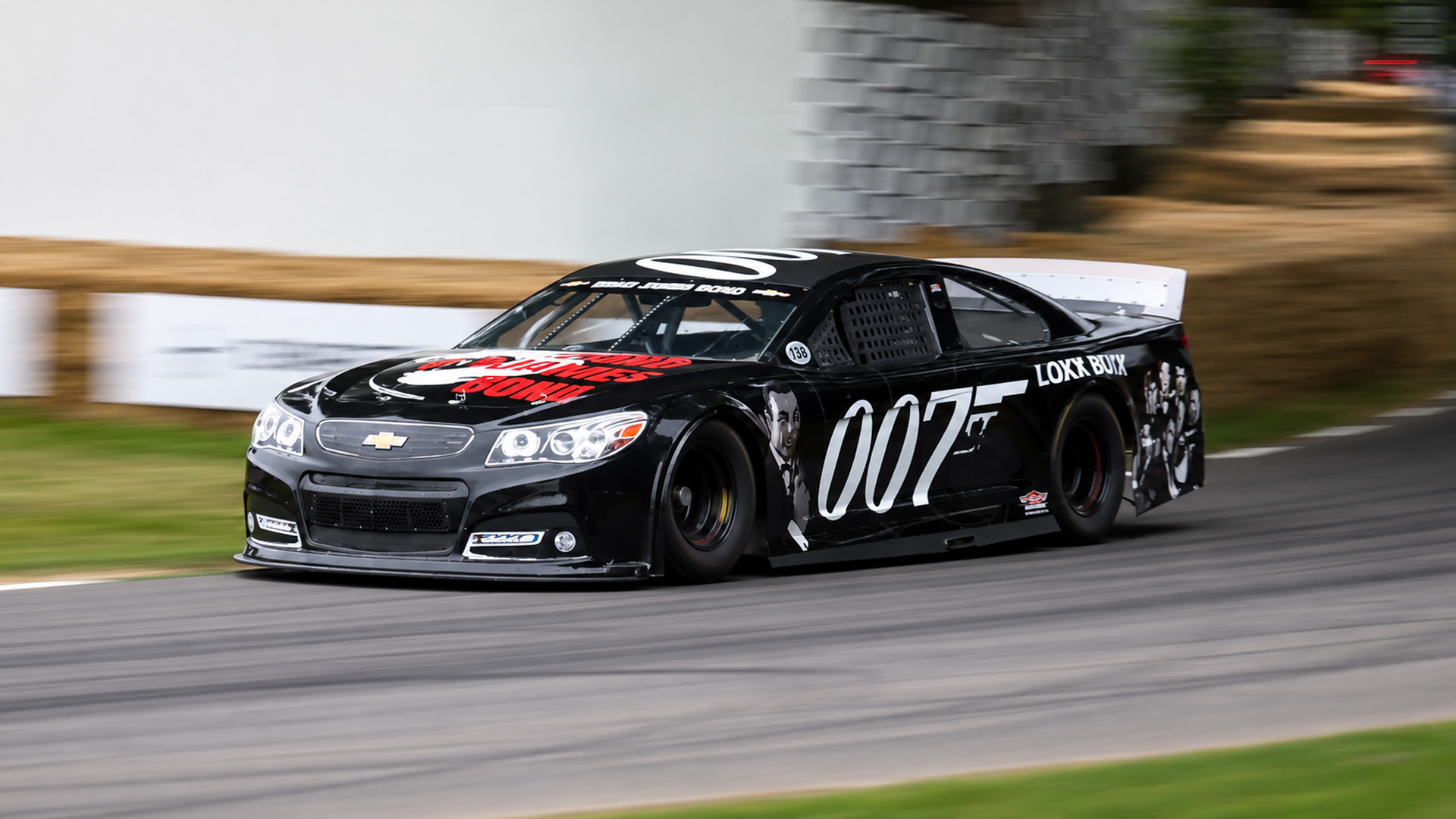 Chevrolet NASCAR 007 delivers a wild track run