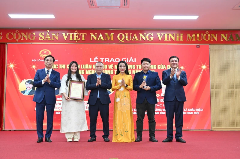28 tác phẩm đạt giải cuộc thi chính luận ngành Công Thương