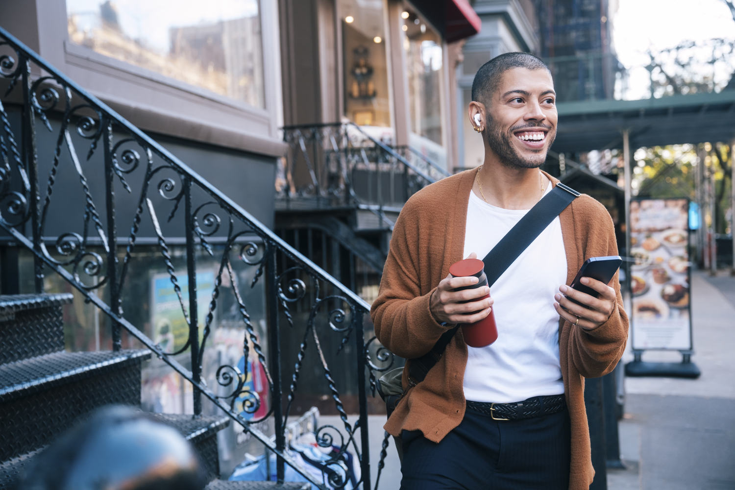 Forget 10,000 steps: A psychiatrist says this simpler walking goal can boost mood