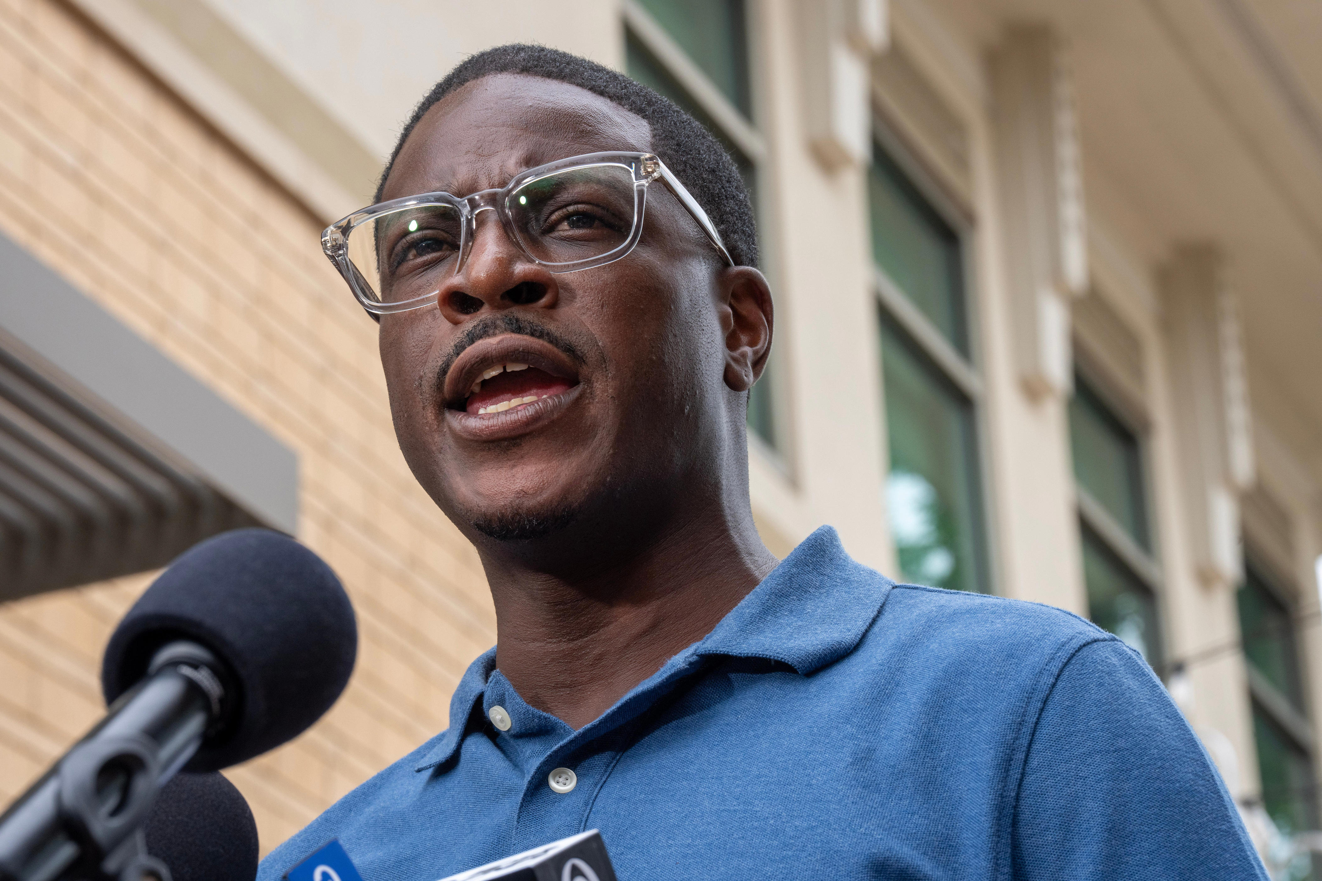 Crowley suspends inmate messaging services on tablets to curb harassment