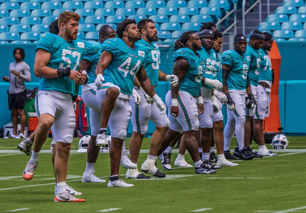 Live updates from Dolphins-Commanders joint practice