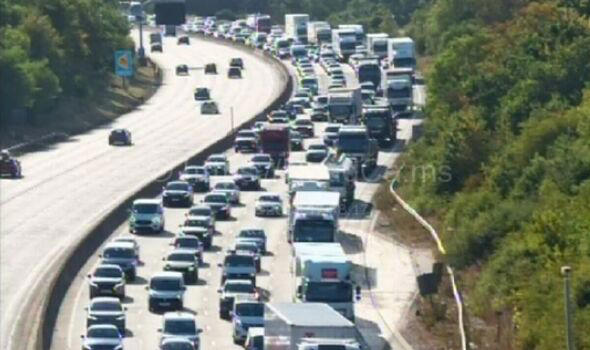 m25-traffic-recap-all-traffic-stopped-in-essex-as-huge-fire-sparks