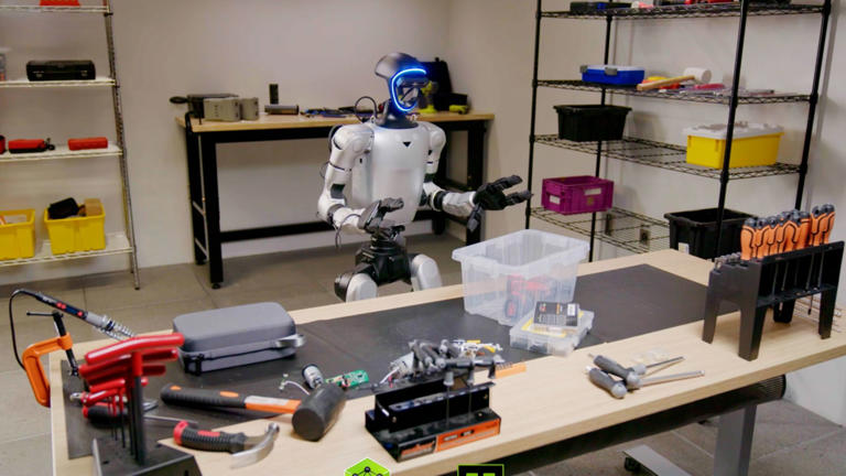 New humanoid robot system lets machines run, jump and dance with simple ...