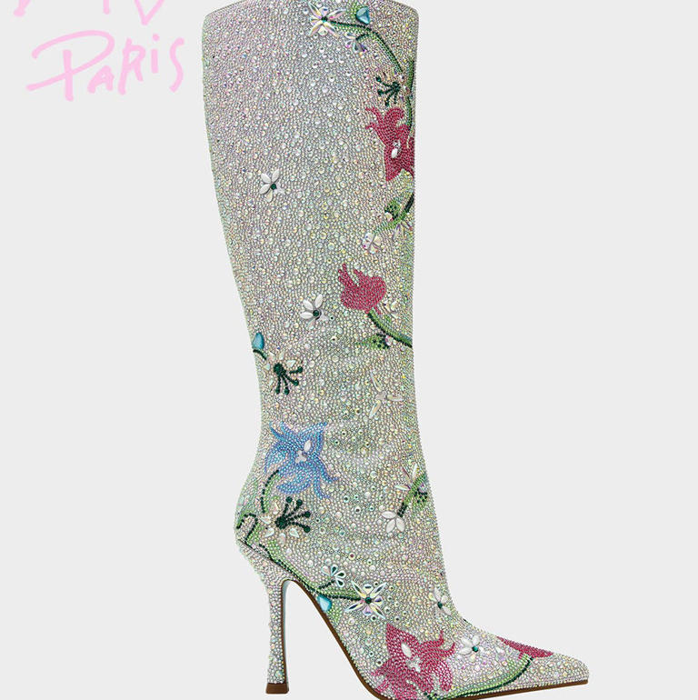 That's hot! Paris Hilton, Betsey Johnson just dropped a glamorous new ...
