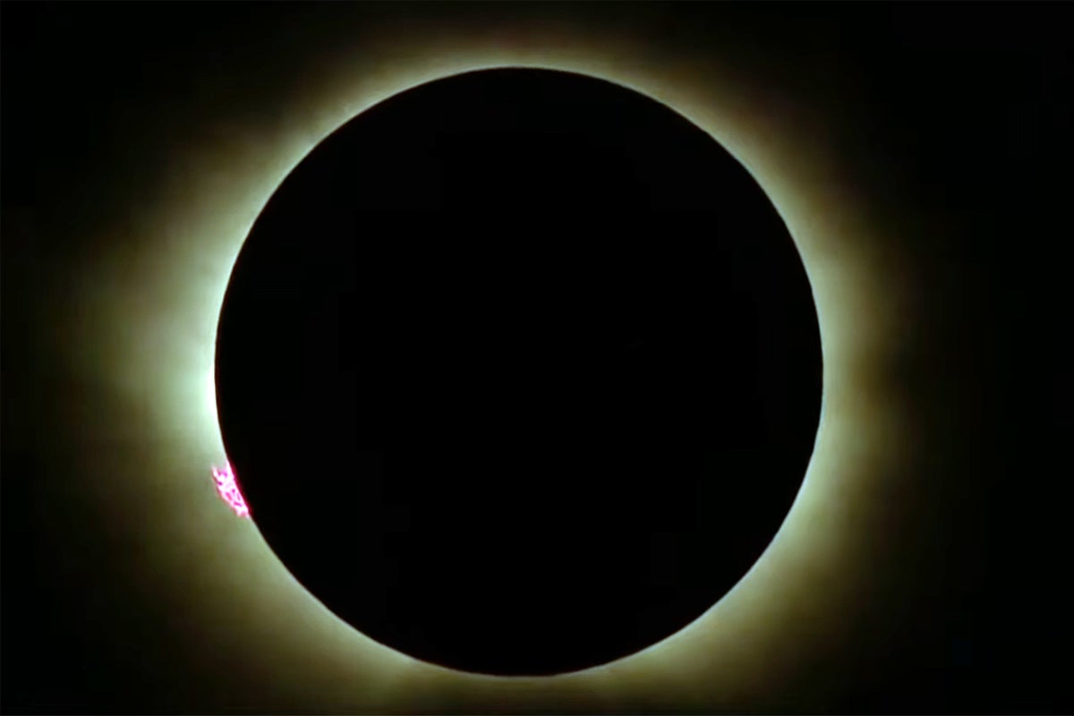 solar-eclipse-your-ultimate-guide-to-today-s-spectacle-live