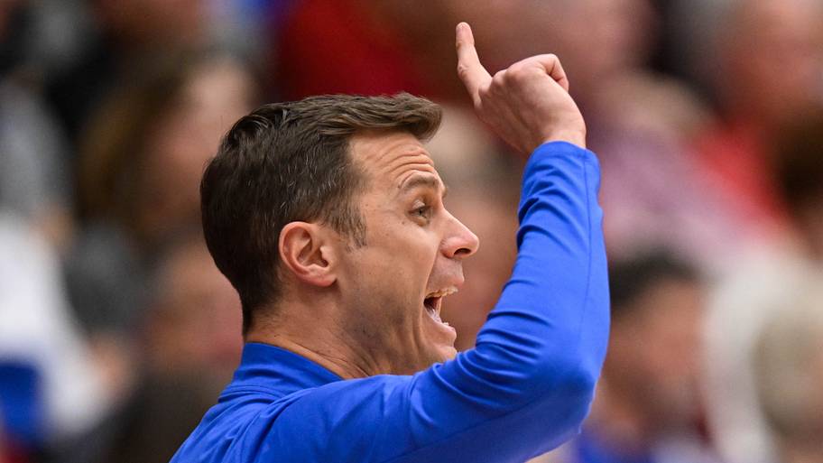 Stock-rising talent announces Duke basketball recruiting offer