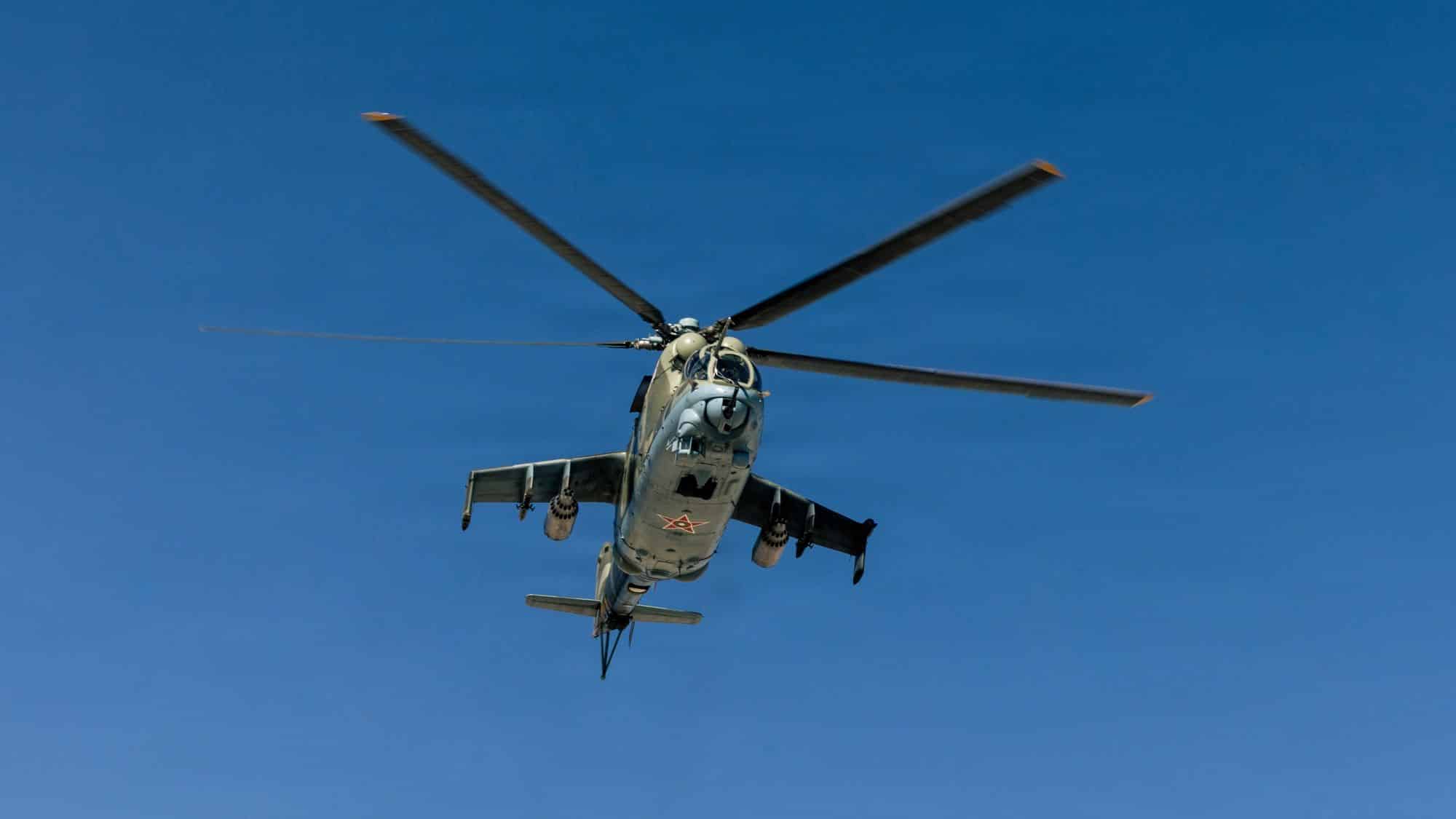 Mi-24 Hind plays 'adversary' in US Marine Corps exercise