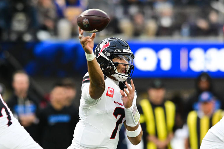 How valuable are the Texas NFL teams?