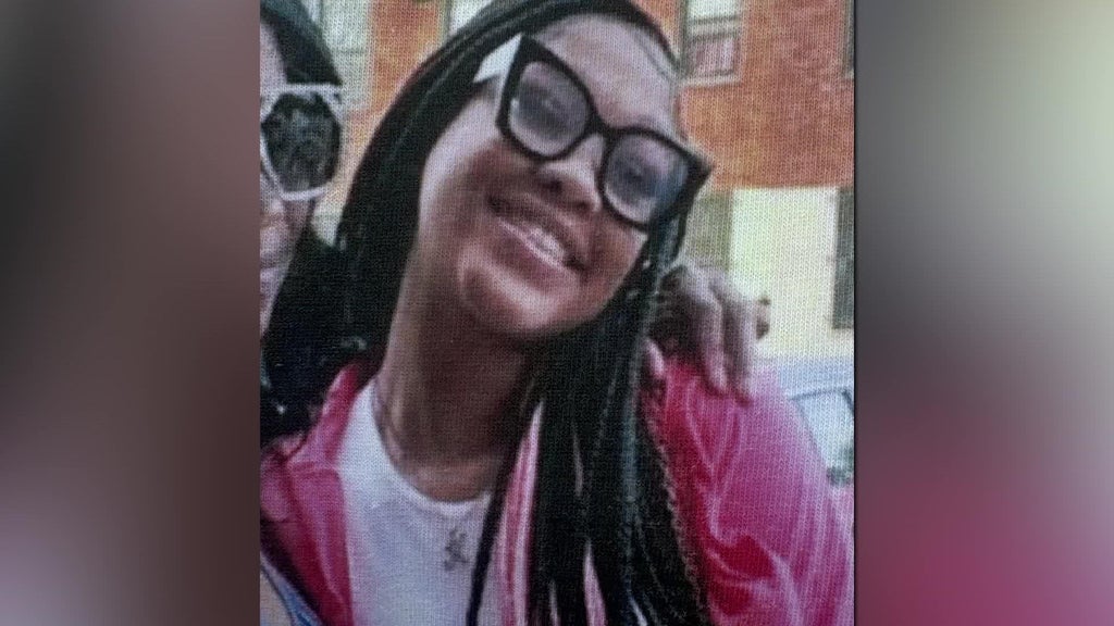 Newark, NJ., family demands answers after teen killed by driver while walking home