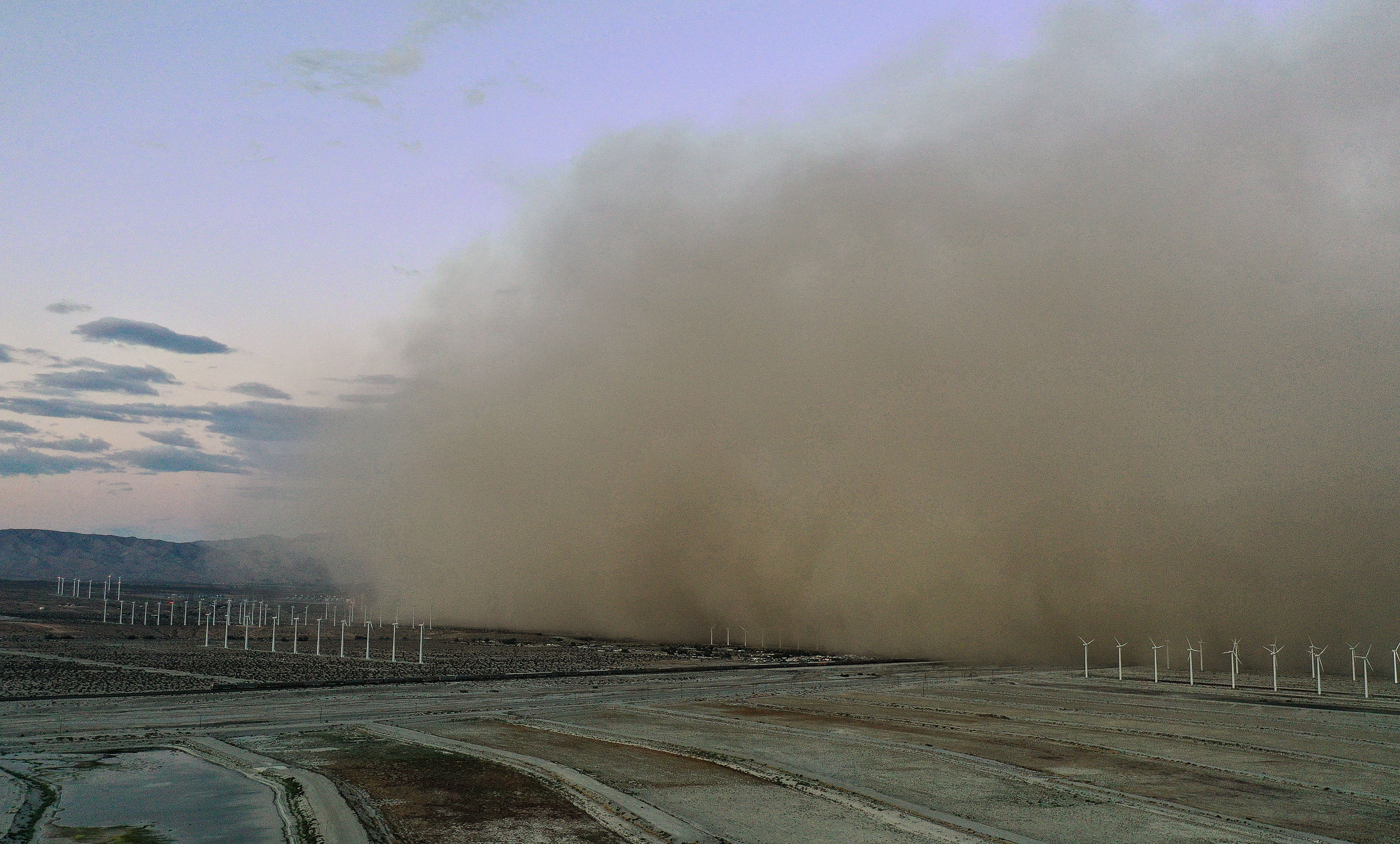 Dust storm warning expires for large section of Coachella Valley