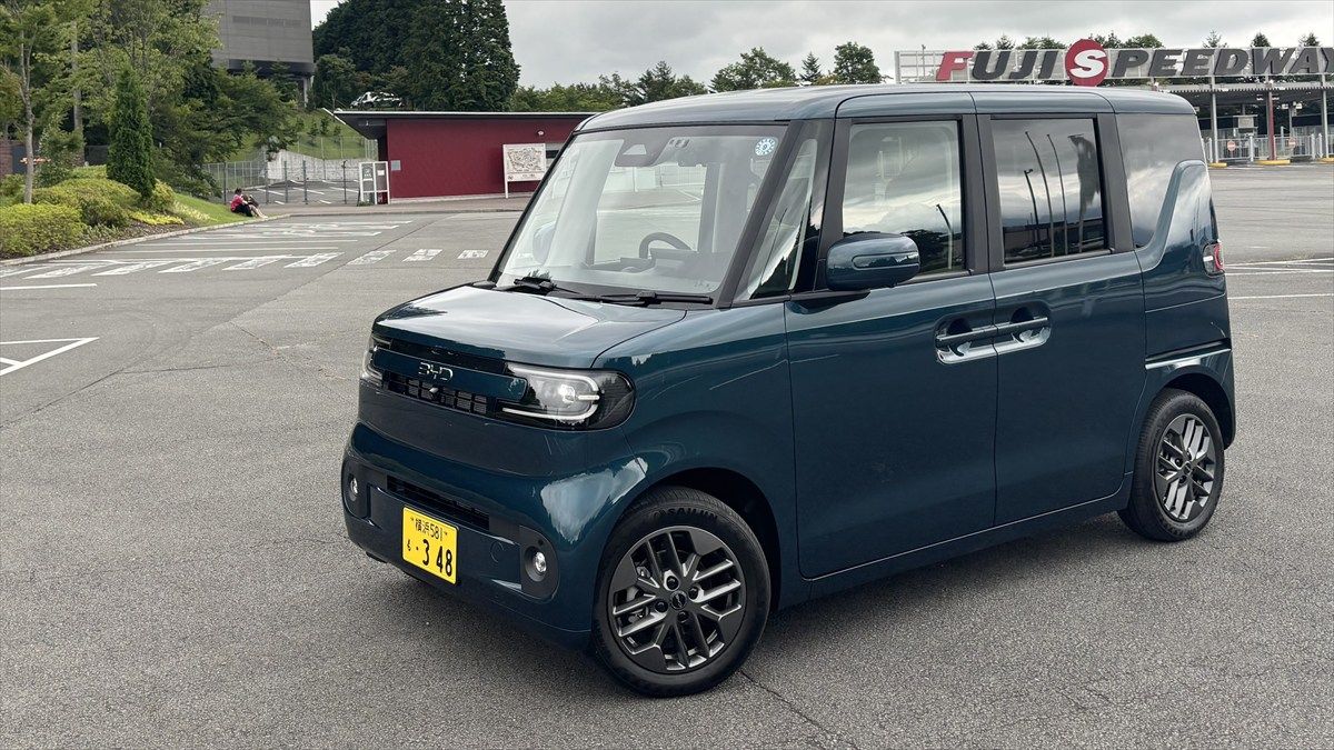 「ラッコ」の最上級グレード「300 Premium」をチェック。BYDがうたう「いちばんいいクルマ」の出来栄え、本当のところ
