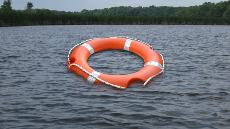 Search teams deployed to Libertyville waters for missing person