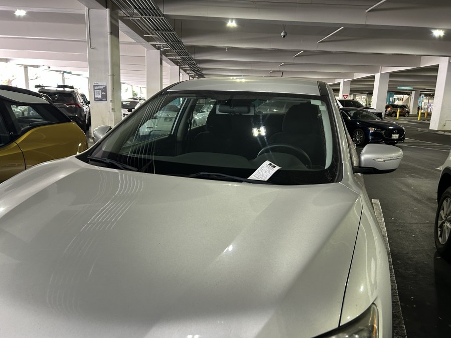 Some Ala Moana Center shoppers surprised by parking tickets