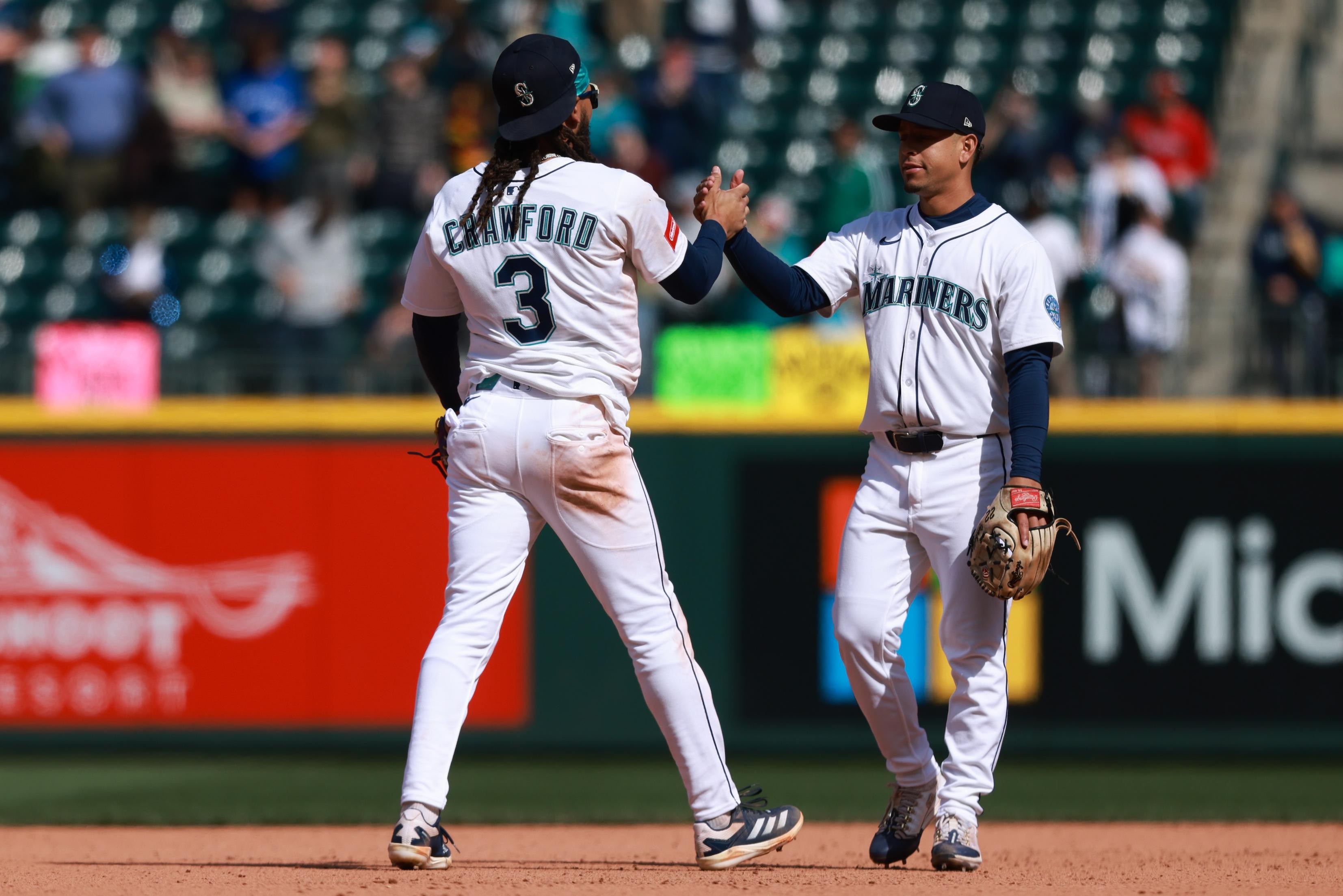 JP Crawford placed on 10-day IL with wrist injury, Leo Rivas recalled, Brendan Donovan coming Tuesday