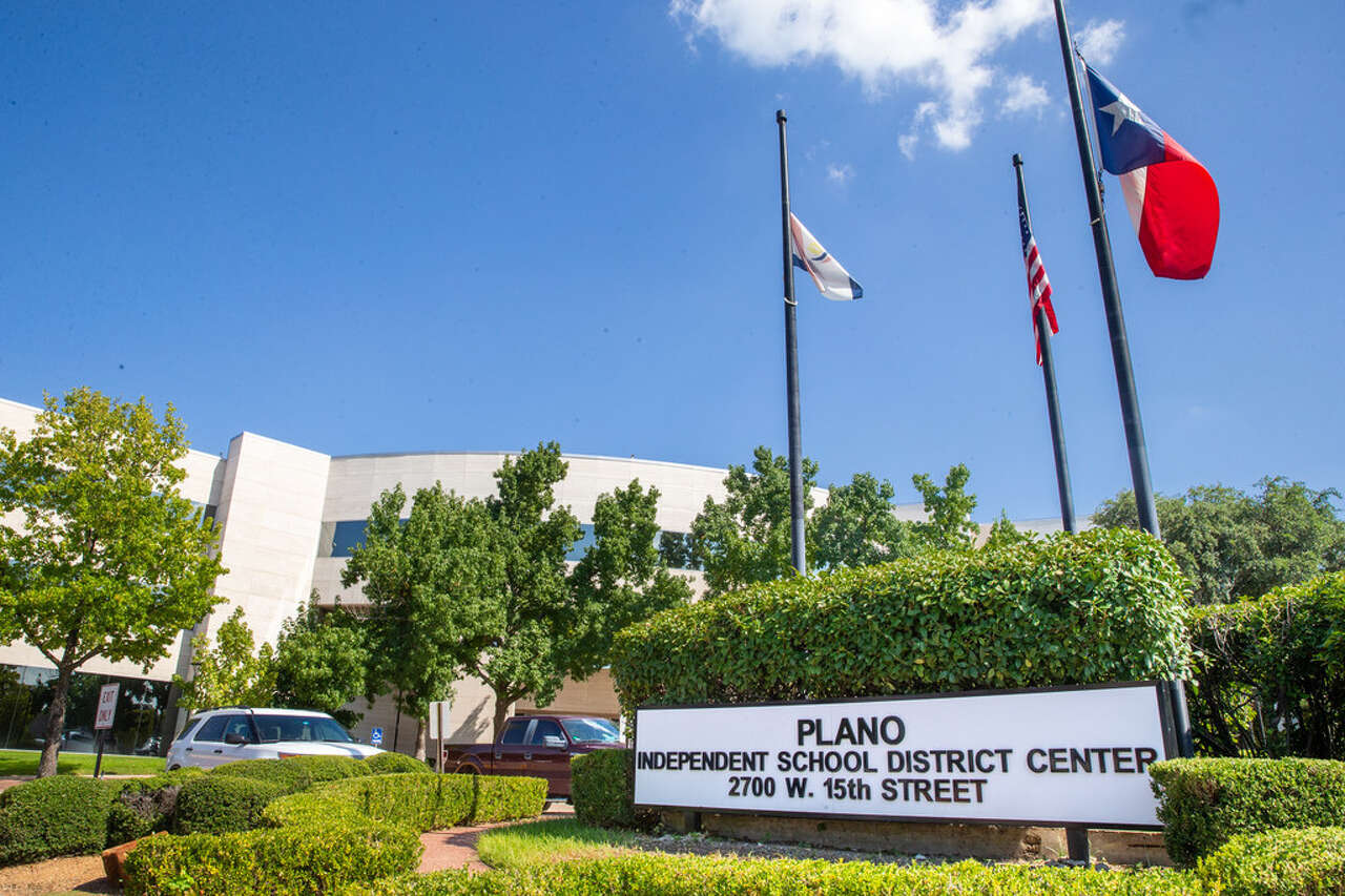Plano ISD failed to act on prior reports involving teacher accused of sex assault, lawsuit argues