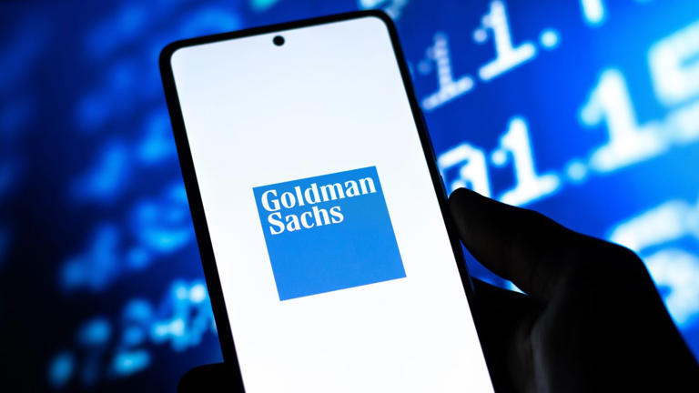 Goldman Sachs launches AI investing platform – report