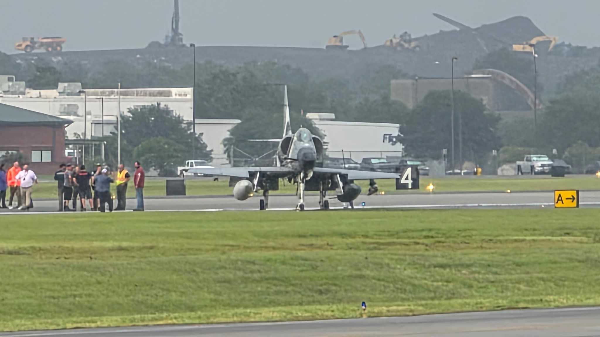 A-4 aircraft slides off runway at Savannah/Hilton Head International Airport