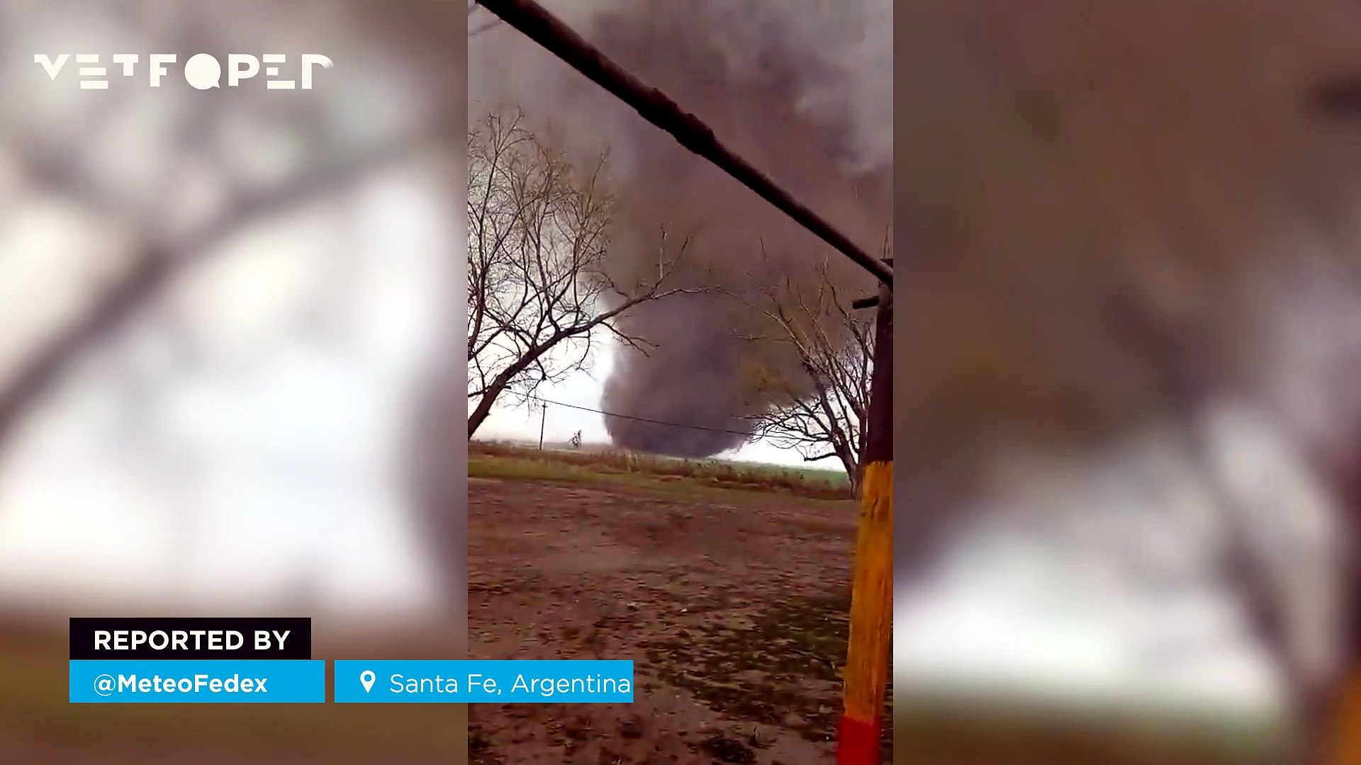 Massive tornado sweeps across the fields of Santa Fe (San Genaro ...