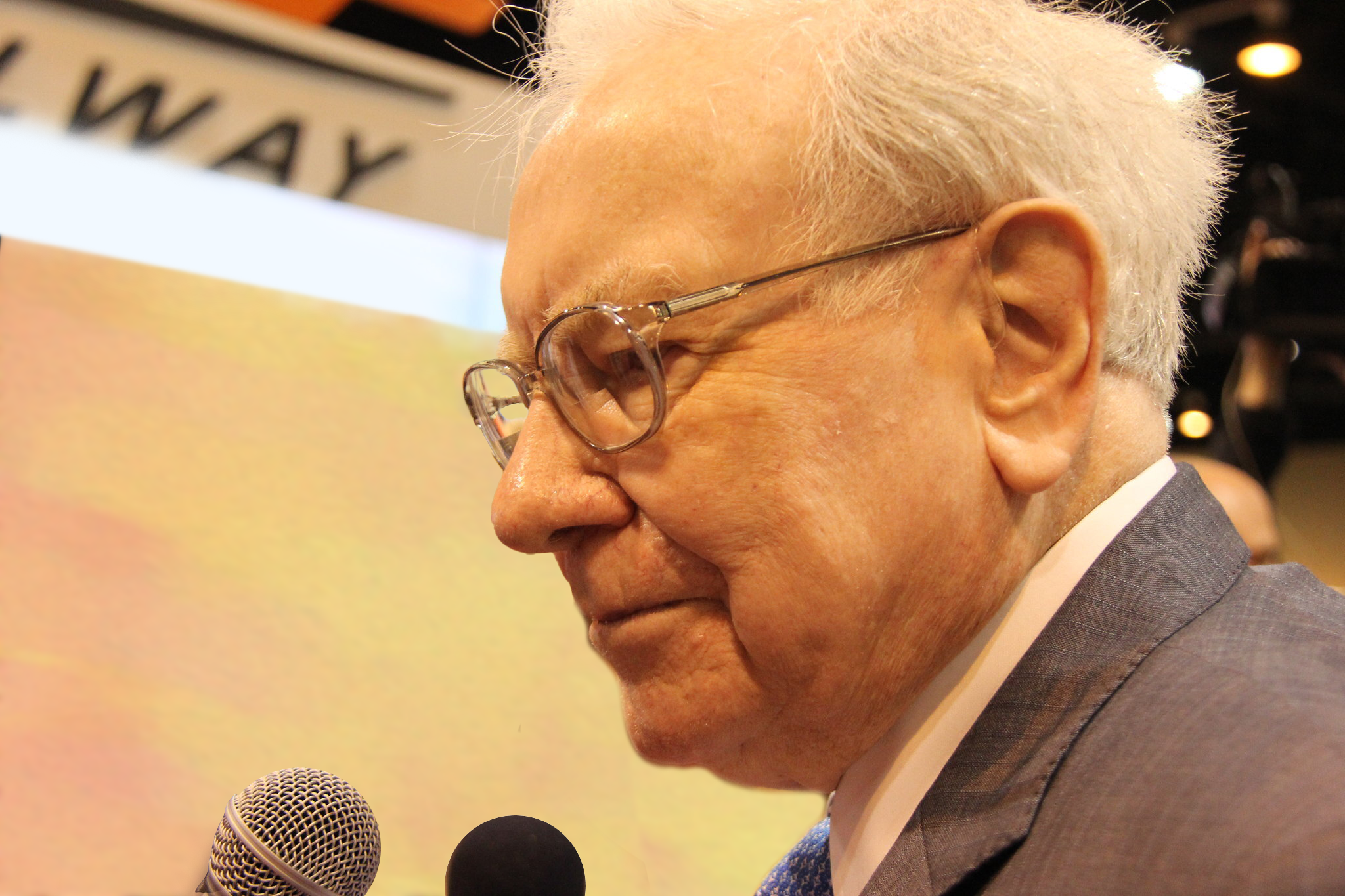 Fear is driving the stock market. Warren Buffett has 6 words for moments exactly like this.