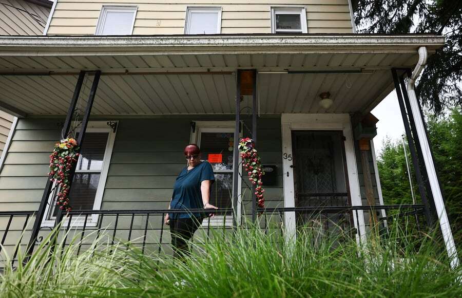 It's been 5 months. P'burg sinkholes are still swallowing homeowners' dreams.