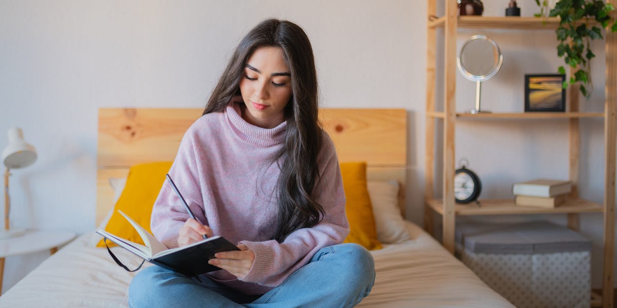 8 surprising daily habits professional organizers swear by