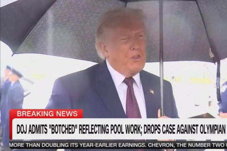 CNN humiliates Donald Trump with reflecting pool montage as vandalism ...
