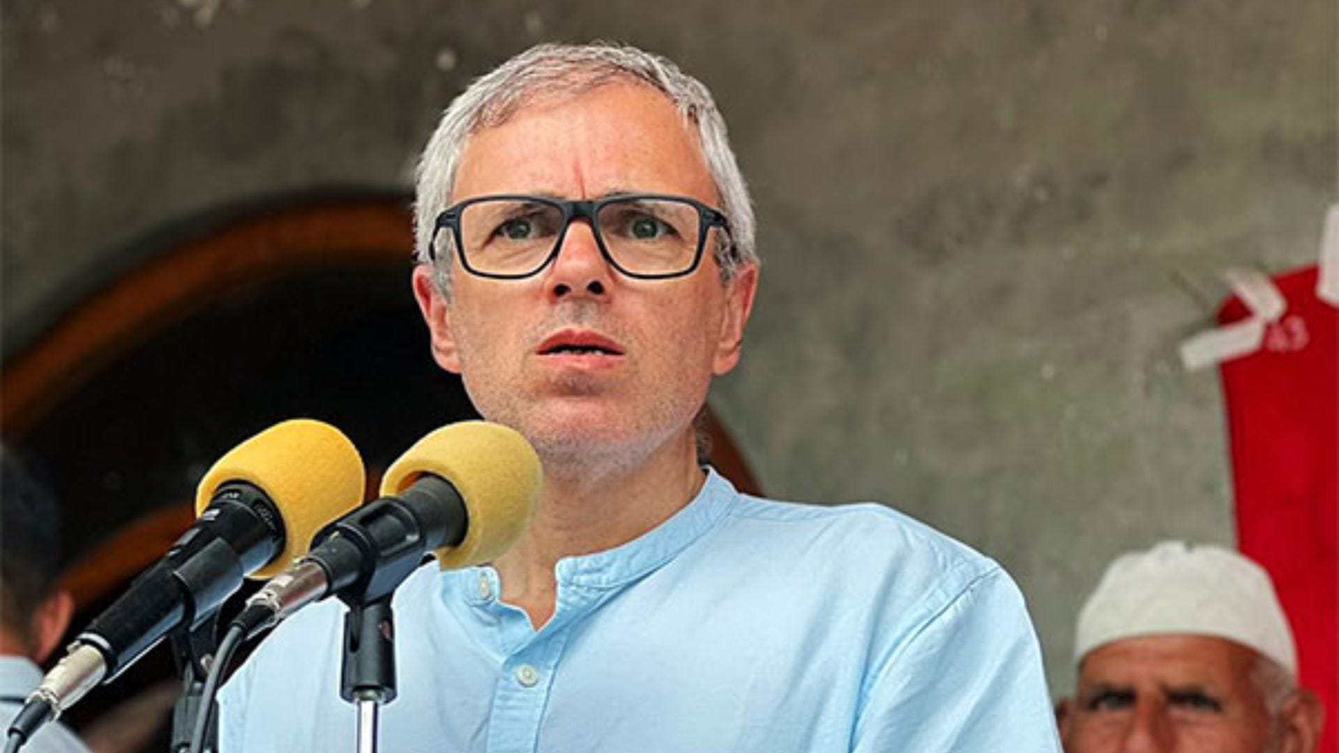  Omar Abdullah condemns Kulgam terror attack, says compensation can’t undo families’ suffering 
