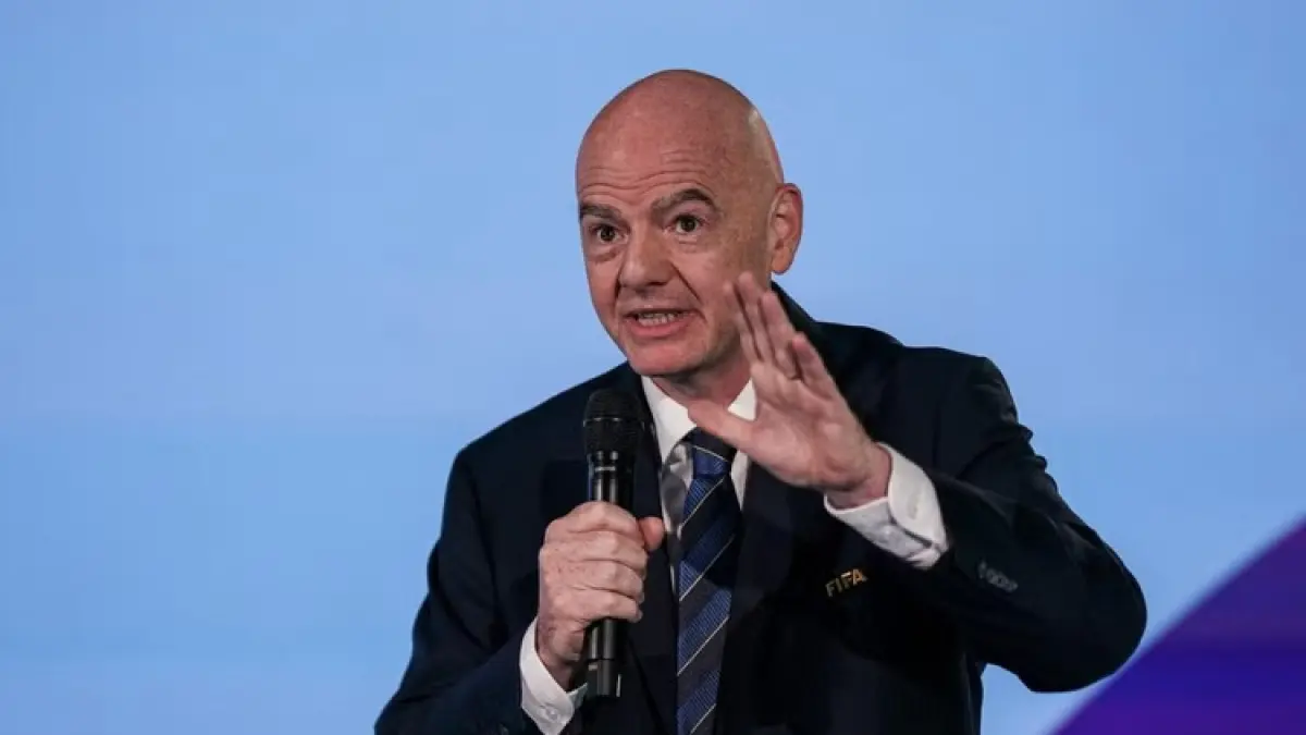 UEFA Dukung Pembatalan Privatisasi Piala Dunia, Infantino Tetap Disoroti Keras