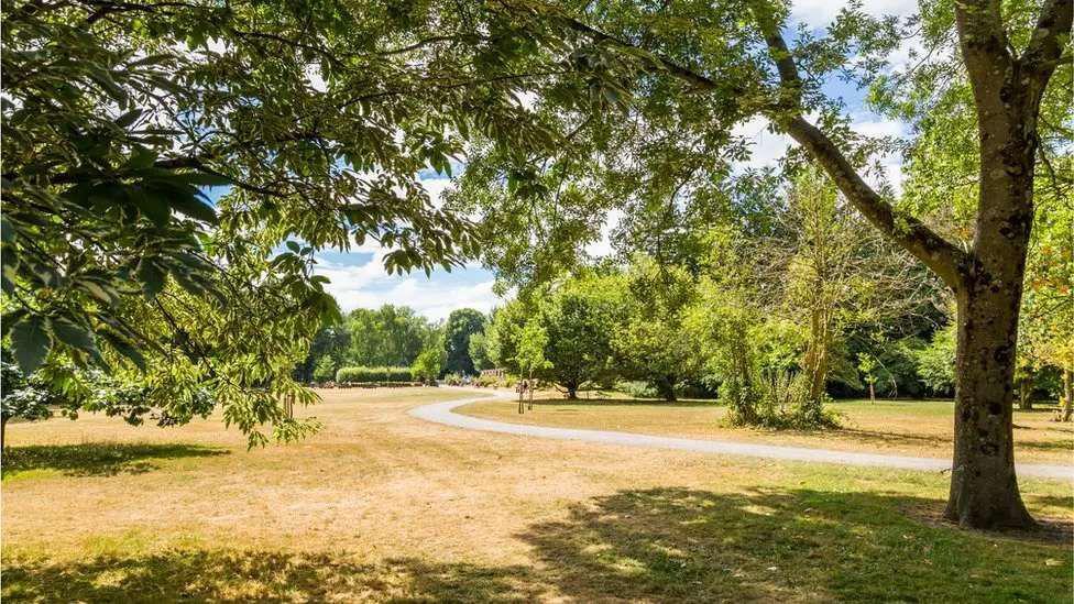Balaclava gang target children on bikes and police officers on river path