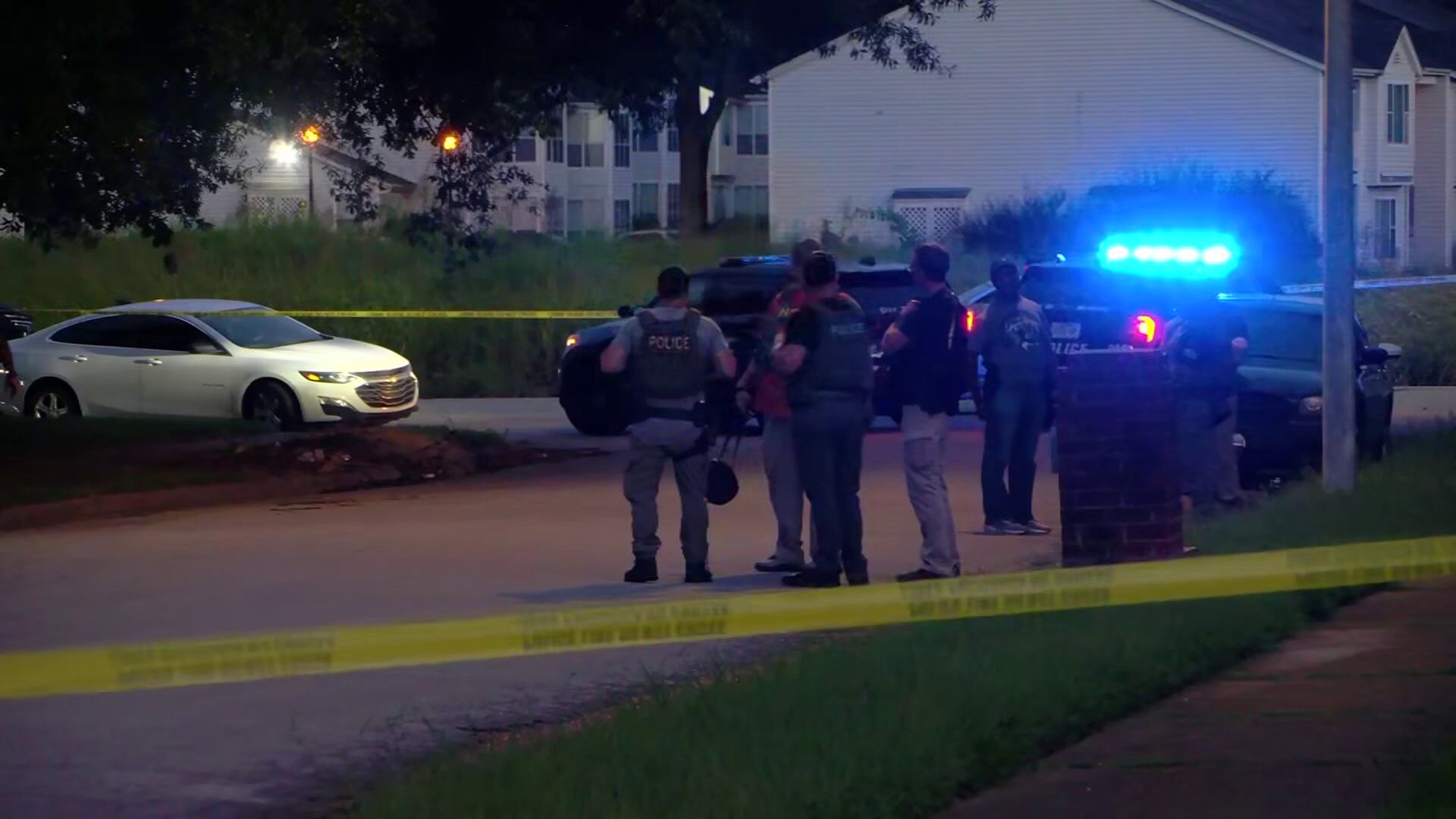 5-year-old killed in Hickory Hill shooting; 1 person detained