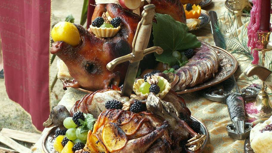 6 foods families really ate during the Middle Ages
