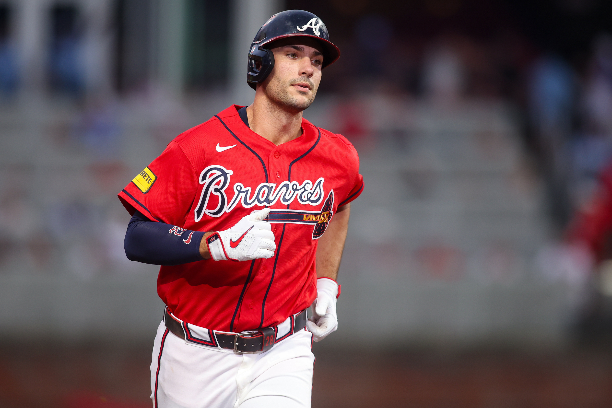 Matt Olson hits monumental HR, climbs Braves' all-time list