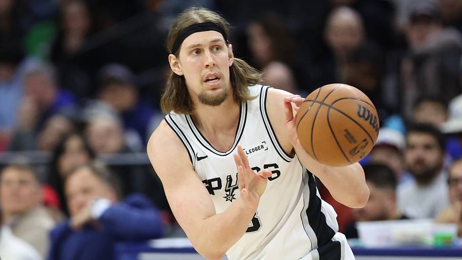 Why Kelly Olynyk could help buy Knicks more time in center search