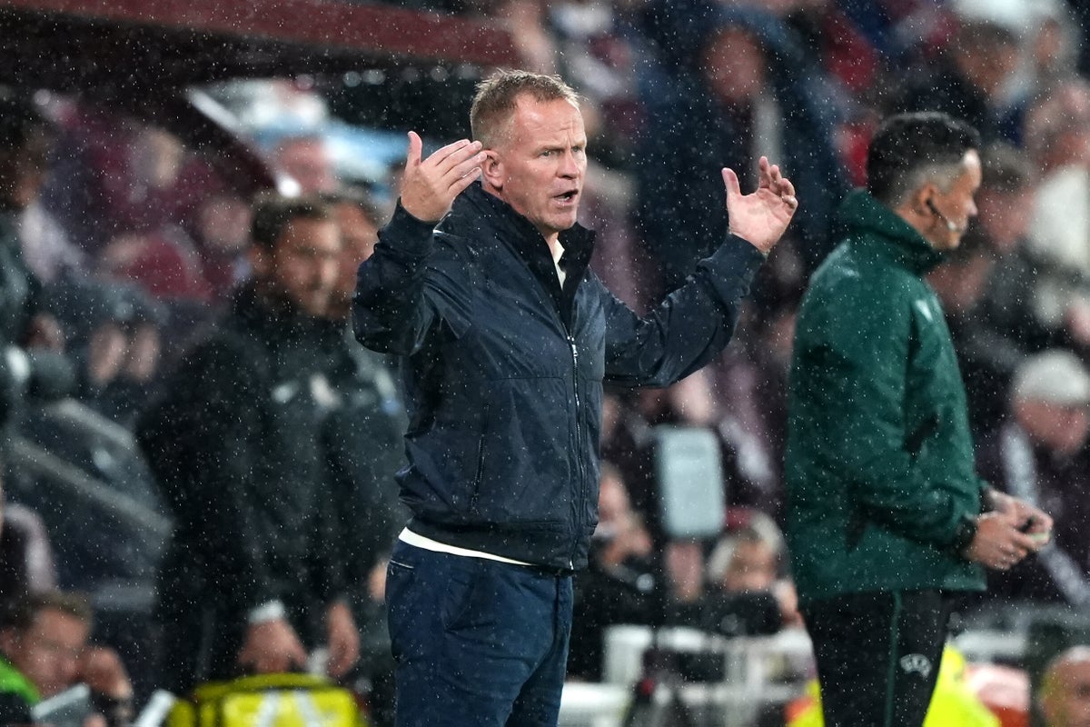 Vrancken stunned as Hearts throw away lead to lose opener at Aberdeen