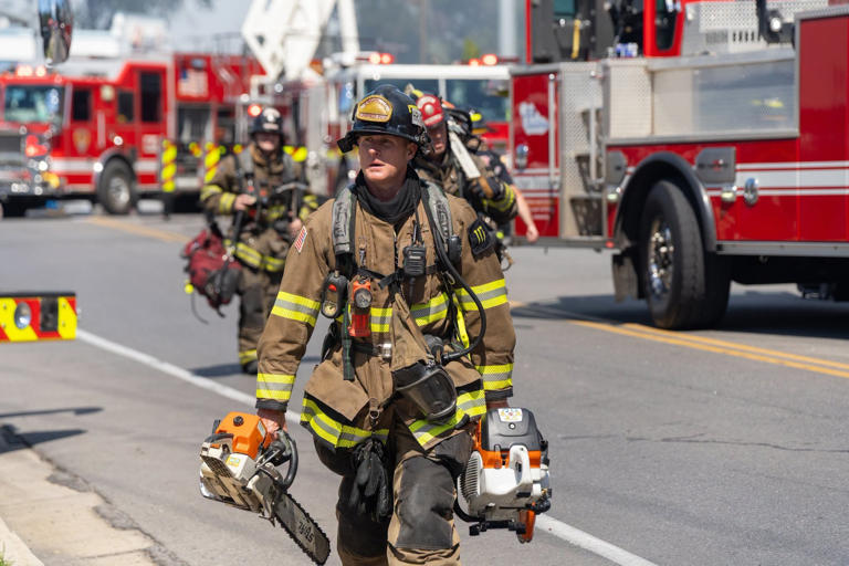 Fire official gives update on massive Midvale apartment fire