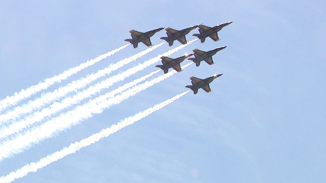 Wind conditions cancel Saturday's Seafair Blue Angels show in Seattle