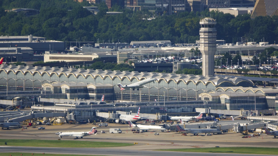 10 top retirement cities with airport access