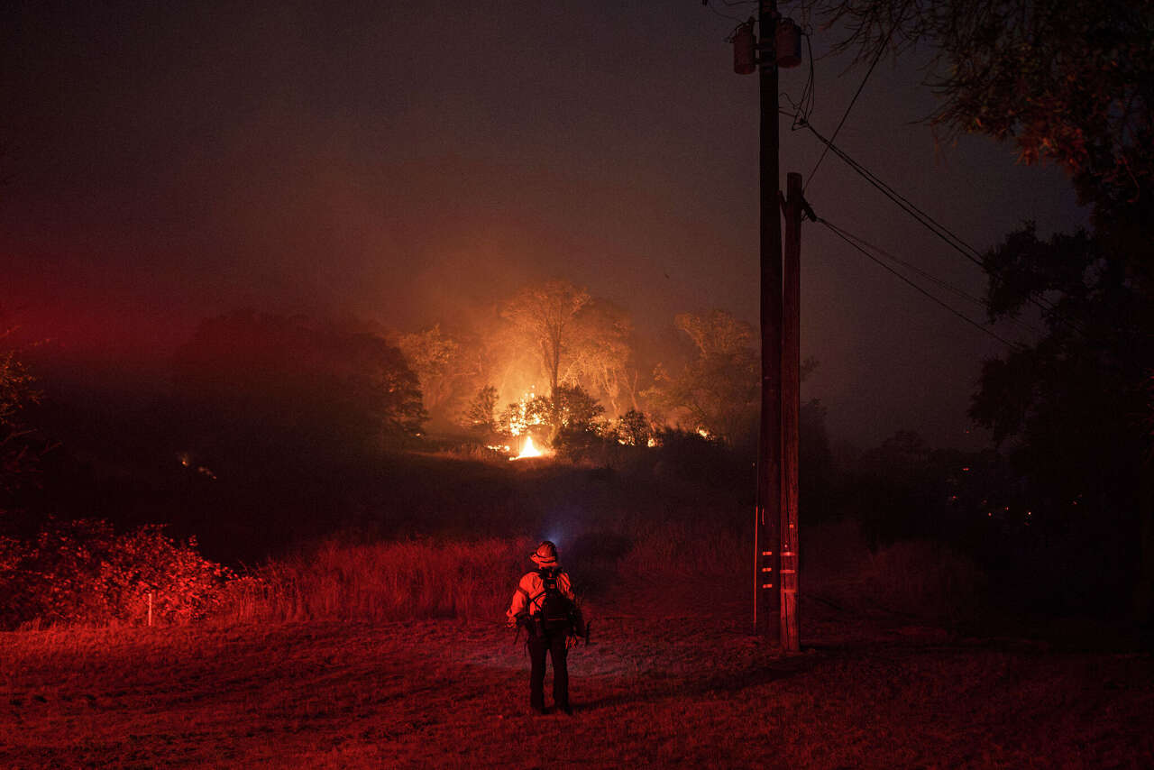 Feliz fire: Forward progress stopped on Mendocino County blaze that forced evacuations