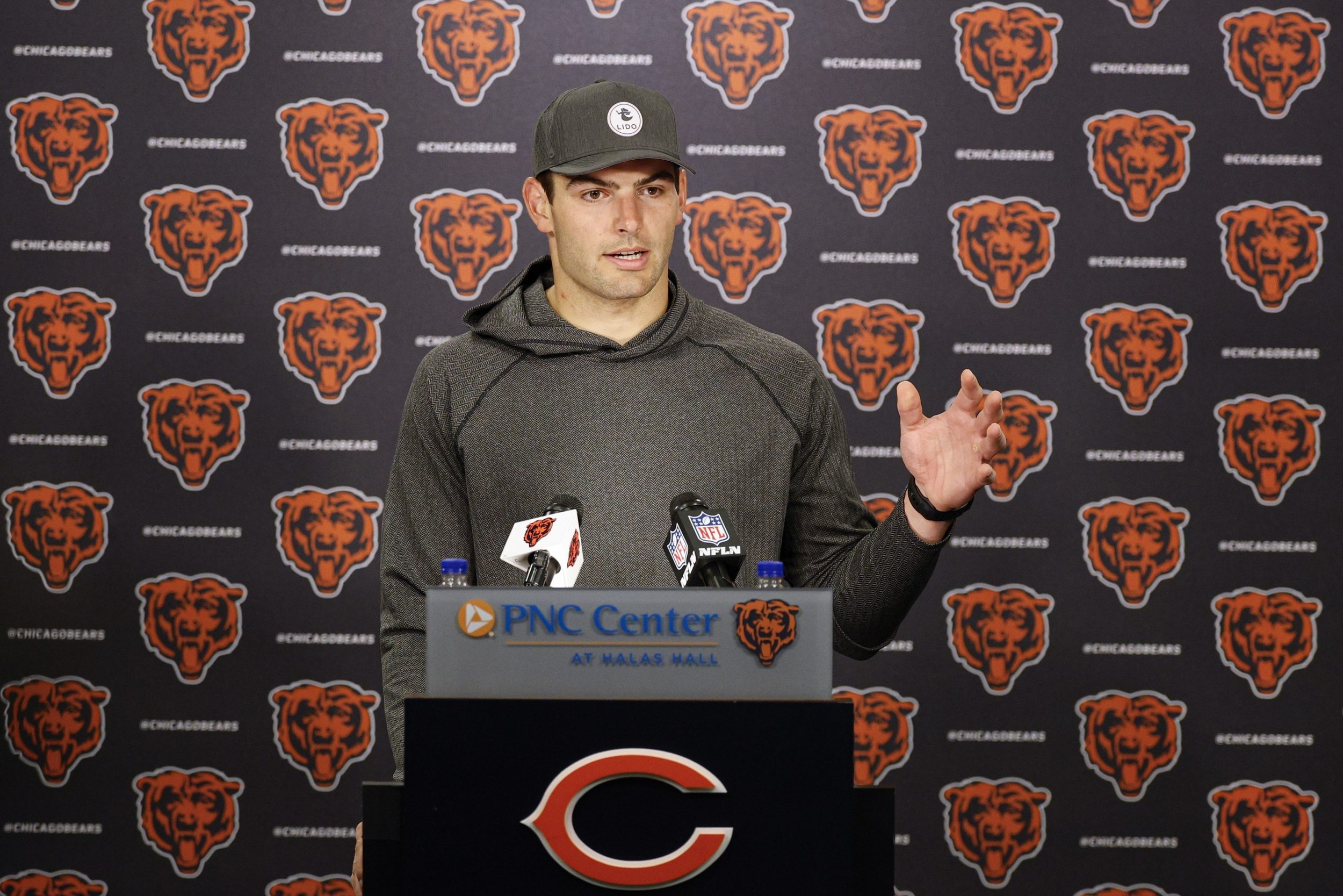 ‘It’s miserable’: Bears TE Cole Kmet gets brutally honest about lack of ...