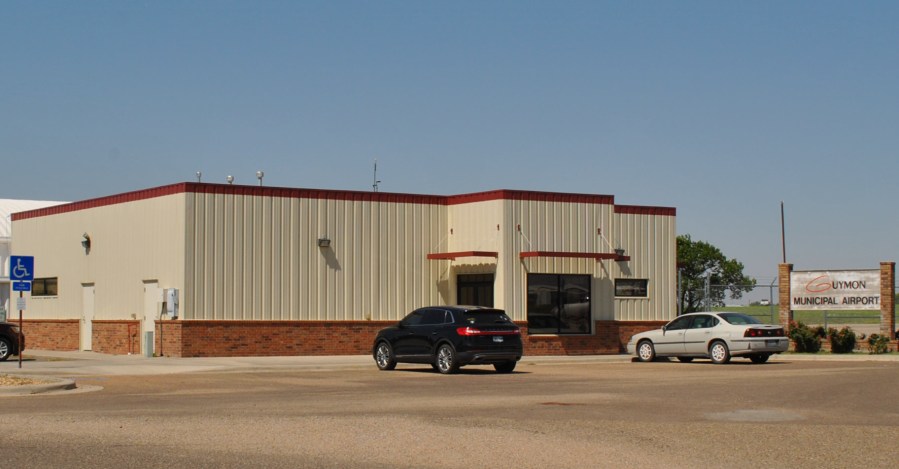 Update: Pilot killed in plane crash near Guymon Airport