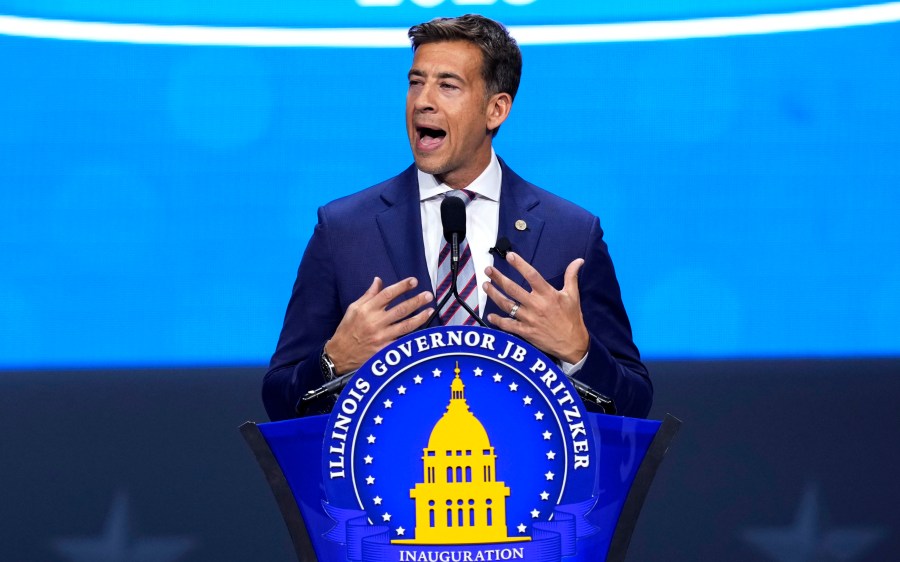 Giannoulias enters Chicago mayoral race with $22M war chest, strong union support