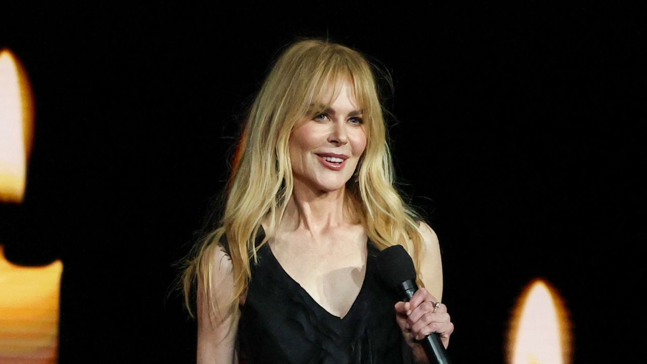 Nicole Kidman casts the perfect spell in a slinky cut-out gown worthy of 'Practical Magic'