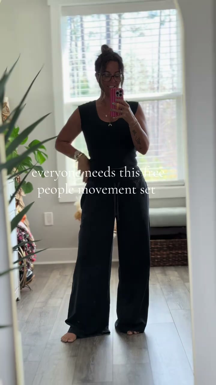 Why this Free People Movement set is my new must-have outfit