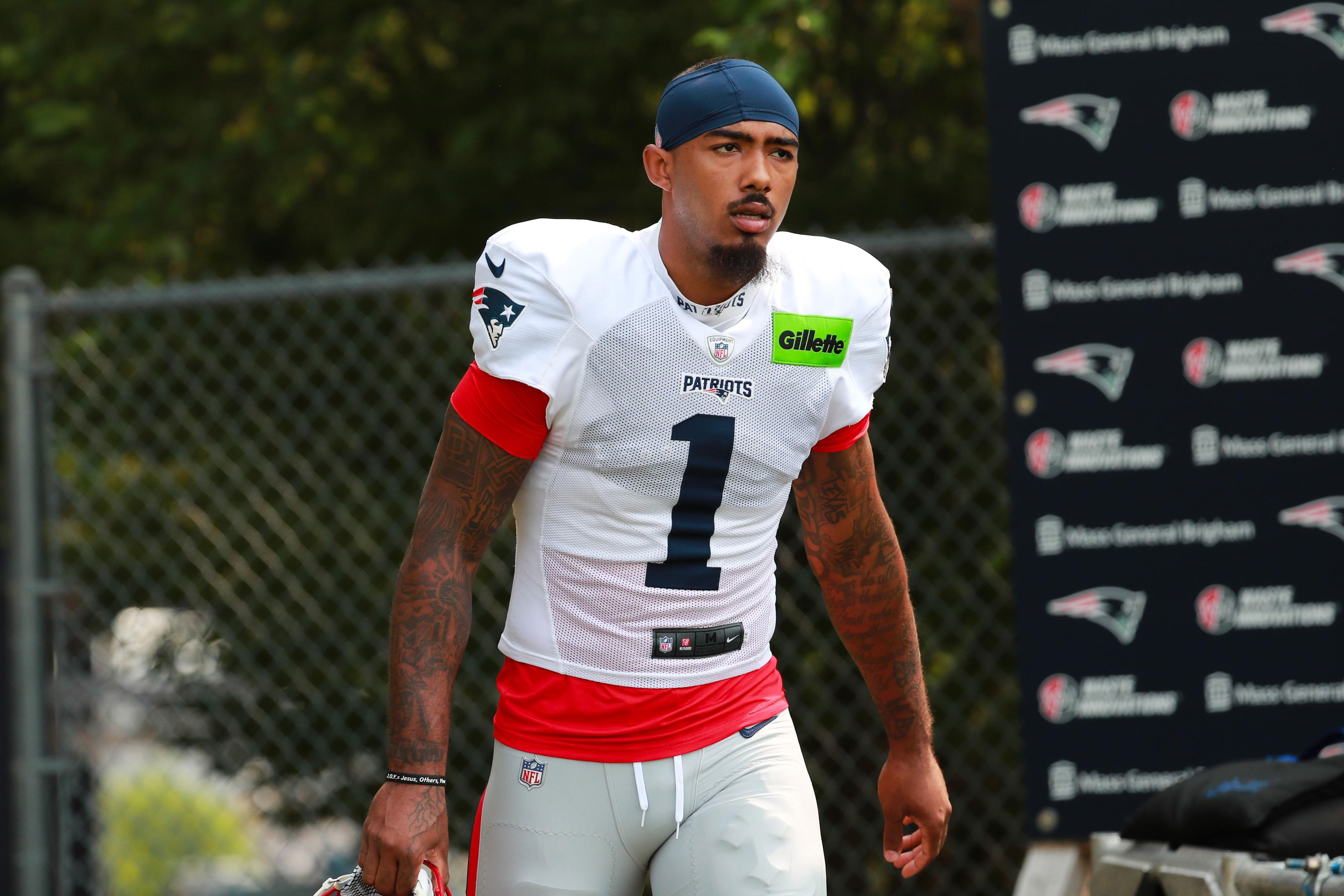 Former Huskies star, 2024 second-round pick abruptly retires